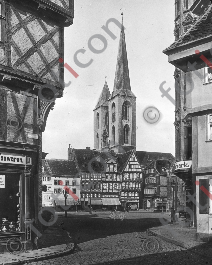 Blick auf den Holzmarkt  I View of the Holzmarkt - Foto foticon-simon-168-003-sw.jpg | foticon.de - Bilddatenbank für Motive aus Geschichte und Kultur